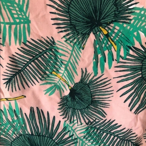 Palm leaves blouse - Picture 12 of 15